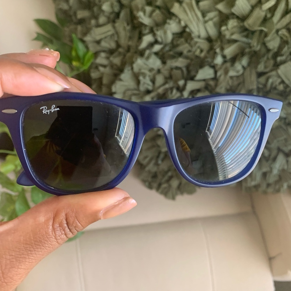 Ray-Ban Blue Wayfarer Sunglasses